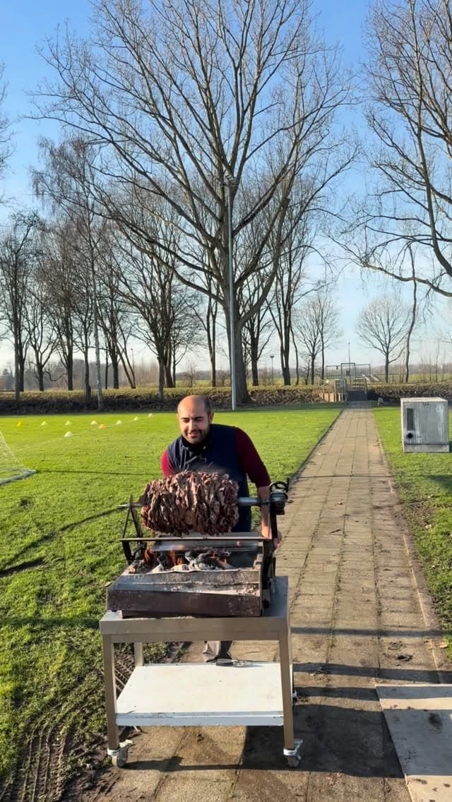 Çağ Kebab op Locatie